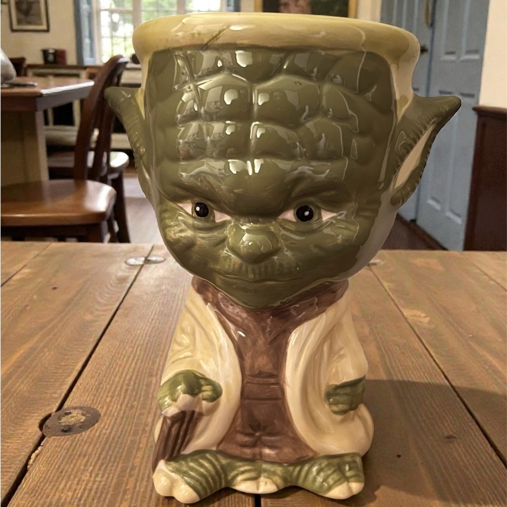 Star Wars Yoda Head Mug in Green and White